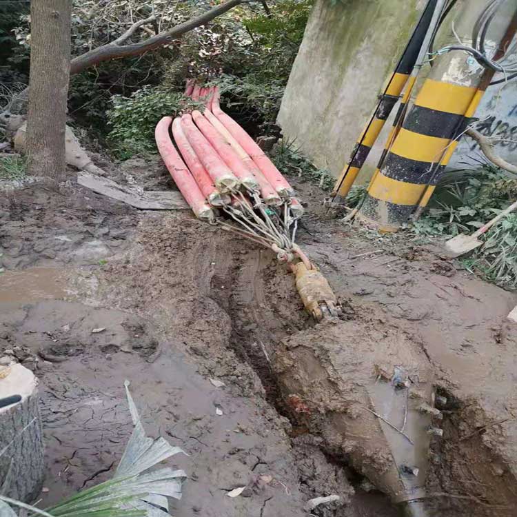 永泰拖拉管